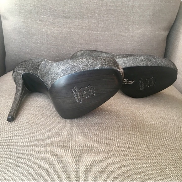 Stuart Weitzman Victoria Peep Toe Pump 9.5 - Picture 8 of 8